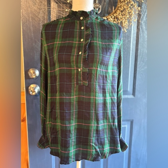 crown & ivy Tops - Crown & Ivy Plaid Ruffle Henley size Small